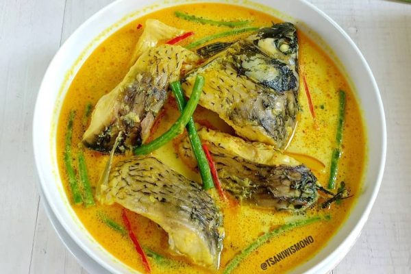 Resep Makanan Ikan Masak Kuning yang Lezat dan Mudah Dibuat