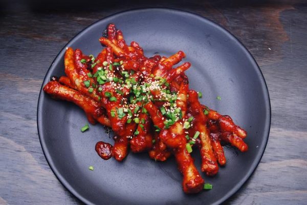 Lezatnya Ceker Bumbu Bawang: Camilan Gurih dan Menggoda Selera