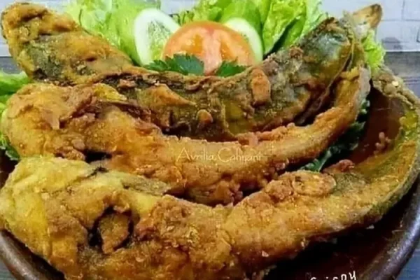 Lezatnya Makanan Ikan Lele Goreng Krispi yang Menggoda Selera