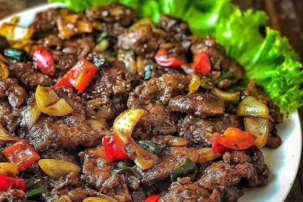 Mengenal Lezatnya Makanan Sapi Lada Hitam yang Menggugah Selera