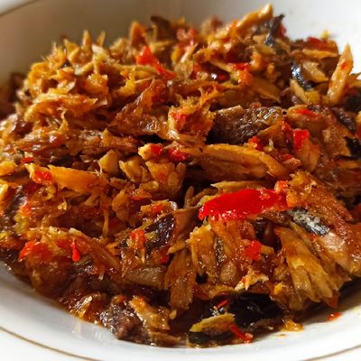 Keunikan Rasa Makanan Tongkol Suwir Balado yang Menggoda