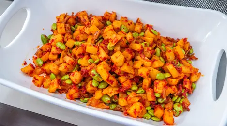 Mengenal Makanan Kentang Pete Balado: Camilan Pedas Gurih