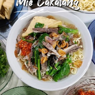 Mie Cakalang: Lezatnya Olahan Mie dengan Cakalang Segar